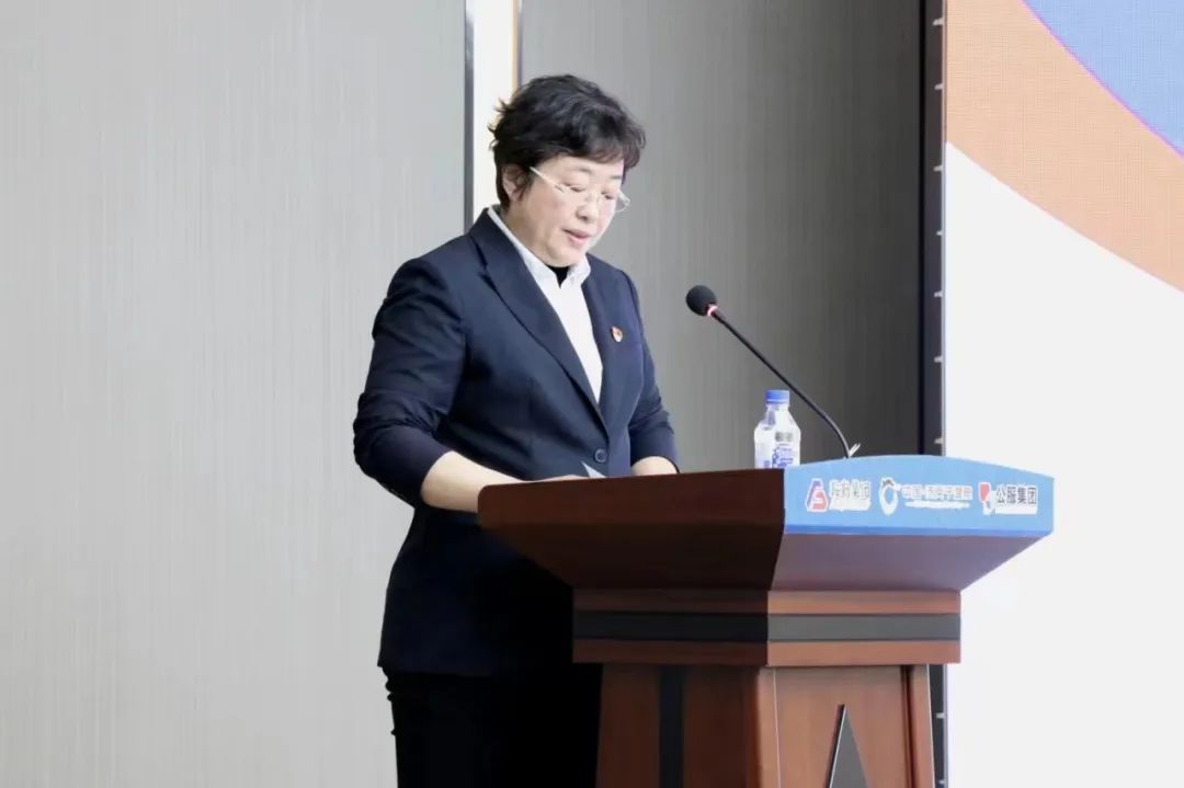 极速电竞比分网、温泉集团、公服集团2023年新任干部任前集体谈话及集体送任仪式圆满结束